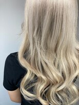 フツーロ 栄(FUTURO) ハイトーンエクステ