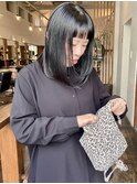 【艶々カラー】艶感たっぷり暗髪×さらっとミディアムヘア