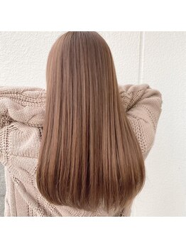 ナチュラルで柔らかなうる艶ストレートで憧れの美髪に…♪毛先まで潤いたっぷりの手触りに感動間違いなし☆