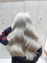 アレンヘアー 松戸店(ALLEN hair) シルバーホワイト【ダブルカラー／松戸】