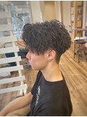 【山本智文】センターパートツイストスパイラルパーマ