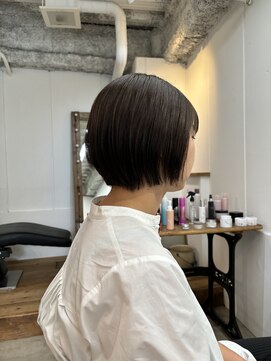 カウチ(Kauti) ショートボブ