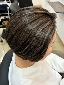 オーリーヘアー(Olliy hair)の写真/【大人女性のお悩みに】年齢を重ねても似合うスタイルを見つけたい・透明感あるカラーにしたい方必見！