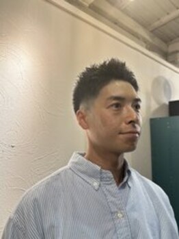 ダンベル(DANVEL)の写真/忙しいビジネスパーソンの味方！限られた時間でも妥協しない身だしなみ。夜遅くまで営業で仕事帰りにぜひ！