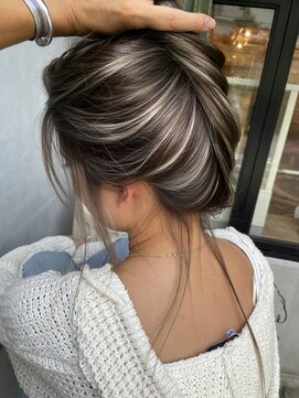 ディモアンド 表参道(Dimo&) ハイライト/黒髪カタログ/クラゲヘアー/オリーブグレー