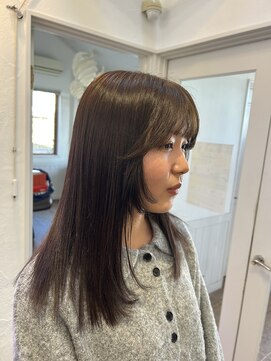 リンダ Linda ミディアムレイヤー まろやかグレージュカラー