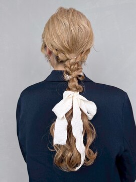 おくれ毛ハイトーンミルクティーロング_ba557374