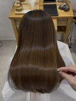 フォルメージ(formage) 癖毛でも叶う!自然な毛流れ*まとまり艶髪ミディアムストレート