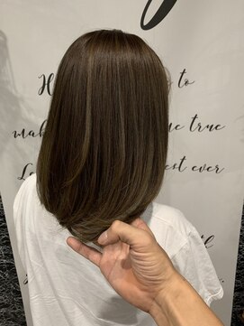 ウィクシー(wixy) ヌーディハイライトで造る秋冬ベージュ