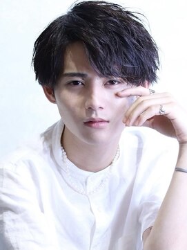 コンフィデンス メンズヘアー(confidence MEN'S HAIR) サニーアップショート『スパイラルパーマ×刈上げアップバング』