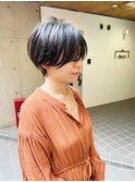 大人可愛いふっくら黒髪ショート