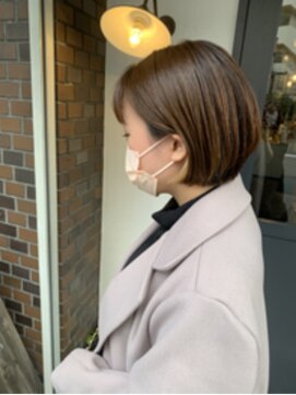 セトル(Settle) 耳掛けショートボブ