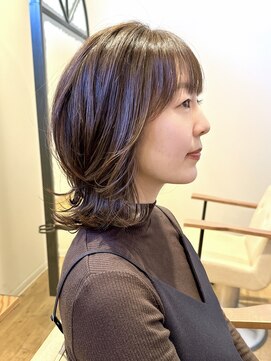 ヘアー ドレッサー パワードール(Hair Dresser) 春先どりレイヤースタイル