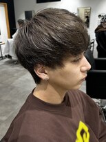 ヒュイル バイ ニアウ(Hwyl by Niau) メンズショートマッシュブリーチカラーミルクティーダブルカラー