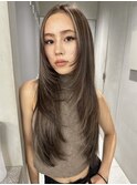 ハイライトカラーミルクティーベージュレイヤーカット