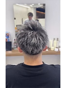 ルースト 京都河原町店(ROOST) ジェット×白メッシュ×ツイスト