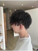 黒髪パーマスタイル