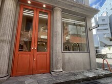 ☆特別な物語の予感。目を引く、洗練されたエントランス☆