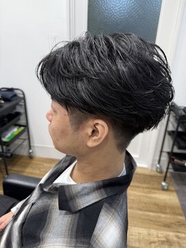 ルースト 京都四条大宮店(ROOST) センターパート/毛流れパーマ