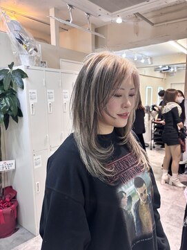 テン バイ アンブルリュクス 池袋(teN +by ambleluxe) ローライト/ブリーチ/ホワイト