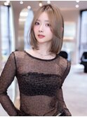 抜け感外ハネボブ×ナチュラルストレート