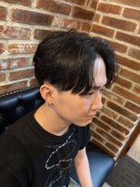 ミリオンバックス 神田店(Million Bucks)&nbsp;センターパート/ツーブロックショート