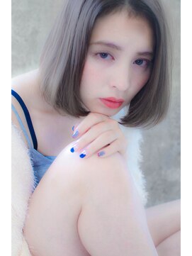 アリー 原宿 表参道(ALLY) [ALLY阿部]人気の透け感スモーキーグレージュ×ナチュラルロブ3