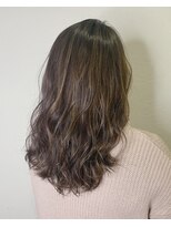 エトランジェ(Etrange)&nbsp;コントラストハイライト/グレージュカラー20代30代人気