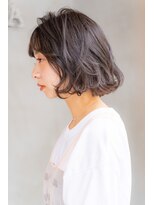 アメリ 新宿(Ameri)&nbsp;Ameri おフェロ小顔ショート　イルミナカラー　【新宿】