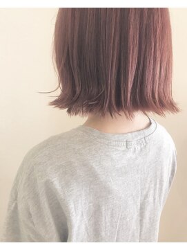 モルニ(MORNI) ラベンダーカラー_マロンベージュ Aラインボブ かきあげ