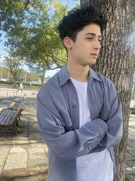 ロッソ 西荻窪(ROSSO) ツーブロックショート黒髪