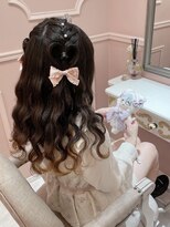 グルーヴ グルーヴ フェエリー(groove groove feerie)&nbsp;まおりんのハートハーフツインテール 新宿ヘアセット