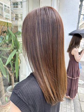 シェリー 仙台(Cherie) ストレートスタイル/ハイトーンカラー