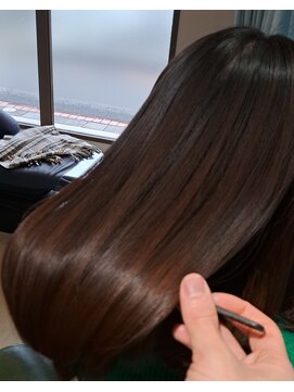 ホシトアカリ(星toあかり) 透明感抜群×髪質改善×ミディアム