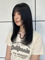 ヘアーアンドメイク ビス(HAIR&MAKE bis) 韓国風レイヤーカット♪【唐木彩華】