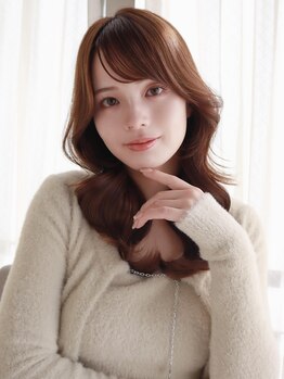 レウィン オモテサンドウ(Lewin-omotesando-)の写真/癖によるパサつきやカットによる広がりなど『髪が傷んで見える』原因は人によって様々です。