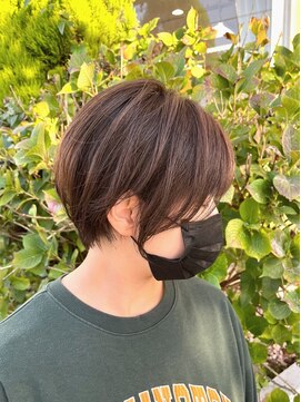 リングバイモアムー(Ring by Moremuu) イッシー　　ショートカット