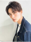 爽やかナチュラルパーマセンターパート清潔感デザインカラー