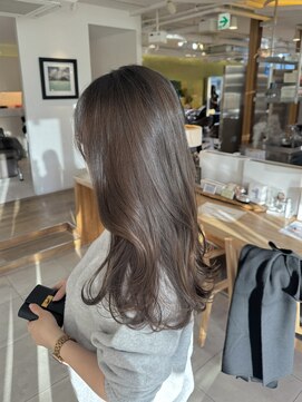 ビーチ(BEACH) ゆるウェーブレイヤーカットナチュラルベージュブリーチなし