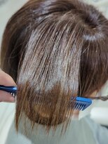 ルオム(LUOMU)&nbsp;ショートに《美髪》髪質改善ストレート+ケアカラー［みどりの］