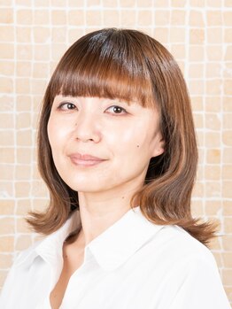 ショコラ(chocolat)の写真/【大人女性】ダメージ毛の髪質改善/白髪カバー/疲れをほぐすヘッドスパ等大人女性の様々なお悩みに応える!