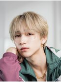 韓国ヘアニュアンスコンマバングセンターパートフェザーパーマ