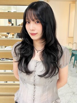 リゼル ユア 渋谷(RISEL YUA) ナチュラルレイヤースタイル