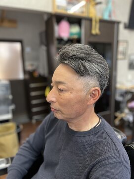 ウエダバーバーショップ(UEDA BARBERSHOP) ショートスタイル