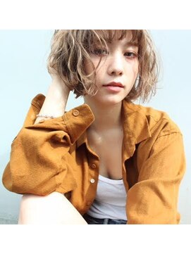 ボタニウム バイ アールサロン(BOTANIUM by RrSALON) ハイトーングレージュ×ゆるふわ切りっぱなしボブ