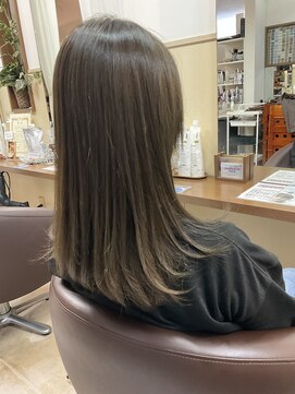 コアフィールフィス(COIFFURE fils) 【見附 今町】M3Dトリートメント マッドスモーキーカラー