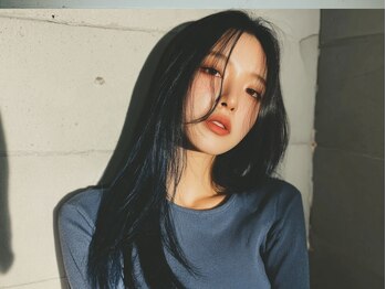 ロゴライフアットガーデン(logo life at garden)の写真/今までにない感動の髪質改善ストレートをあなたに。ダメージレスで自然な仕上がりの縮毛矯正が人気◎