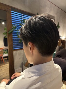 ショウマンビューティーアンドコーヒー(SHOW MAN Beauty &Coffee) スーツに似合う髪型