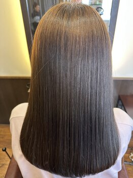 ジョイントクラブ(joint club)の写真/憧れのサラ艶髪へ導く！ツヤと手触りが抜群に良いカラーとストレート。髪に優しい薬剤で匂いしが嬉しい◎