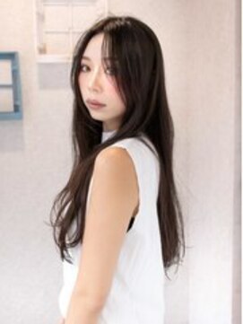 ヘアーロギア 栄店(hair LOGiA) ★hair LOGIA★　 ナチュラル抜け感ロングスタイル